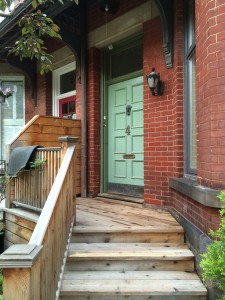 Cabbagetown front entrance (after)